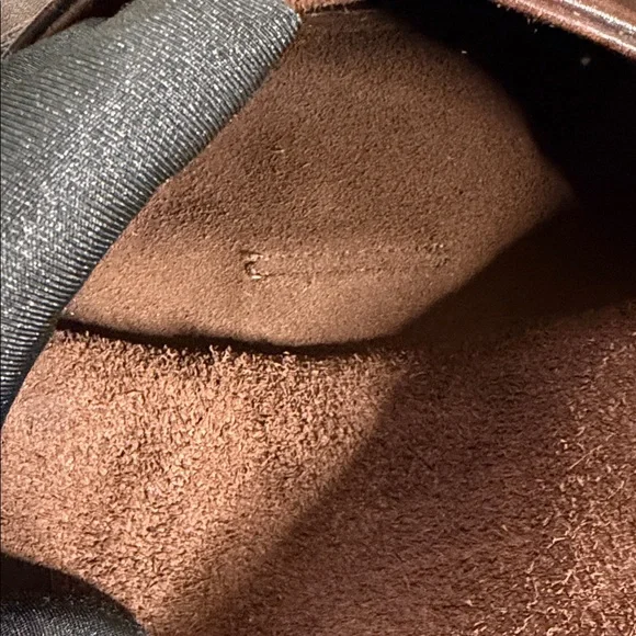 Coach Vintage Legacy Demi Turnlock Bag #9154 - Cuero Mahogany (1999) - Picture 9 of 17